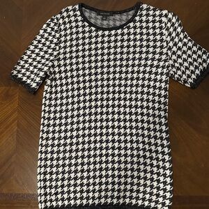 Ann Taylor Black and White Houndstooth Pullover Shimmer Sweater
